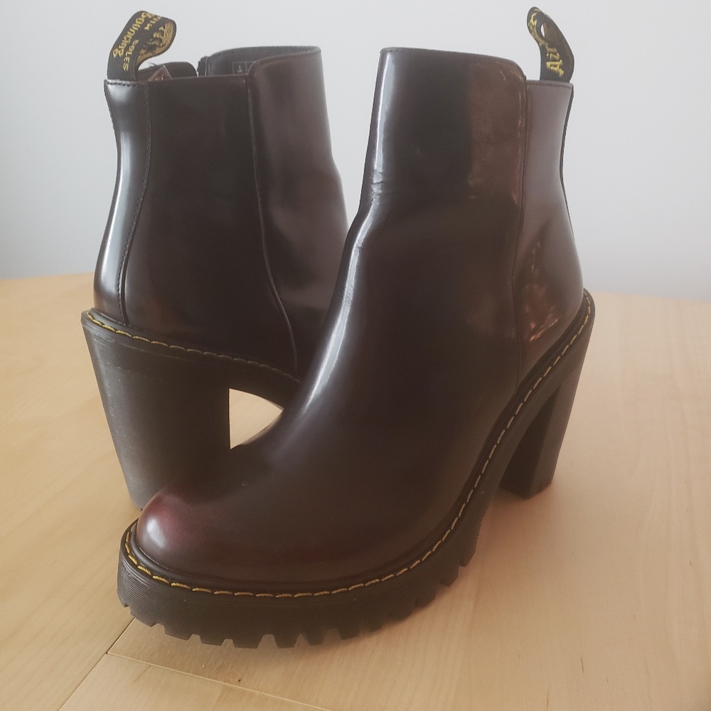 Dr Martens women Magdalena Boots size US 10 UK 8
